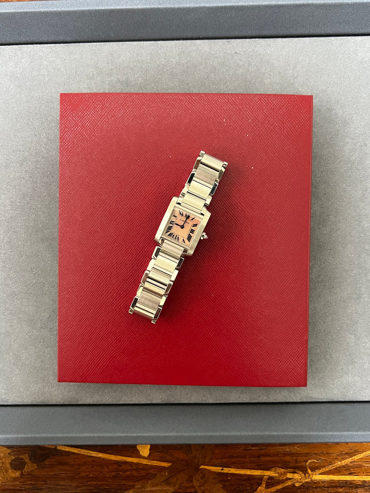 【保証書・お手入れキット・純正ボックス付】カルティエ　フランセーズSS　ピングリューズ x ピンクシェル文字盤SMサイズ