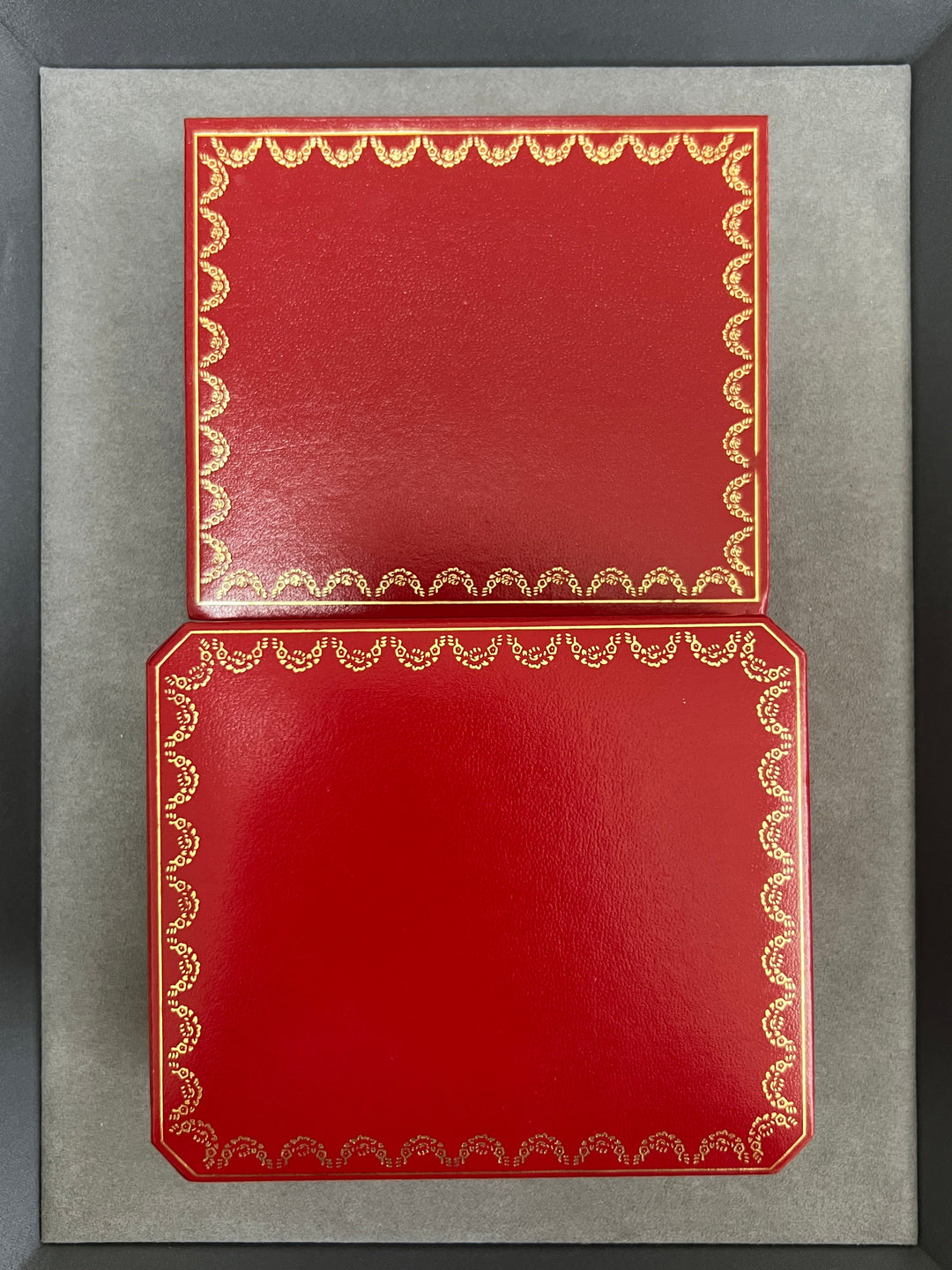 【箱/保証書付き/廃盤】マスト ドゥ カルティエ タンク2003年クリスマス限定モデル 石畳薄紫 MMサイズ