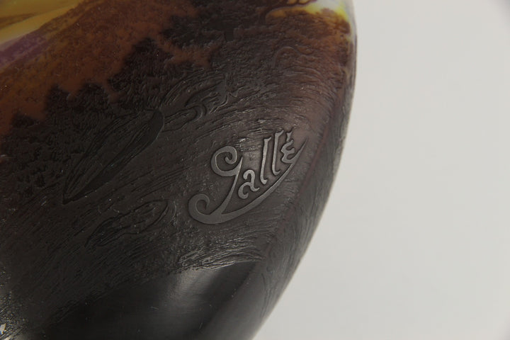 1925年頃の製造 エミールガレ「ヴォージュの青い稜線」文 カメオ・ガラス花瓶