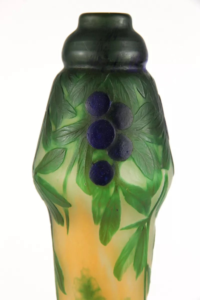 ドーム兄弟（ドームナンシー）スピノサスモモの実が描かれた花瓶