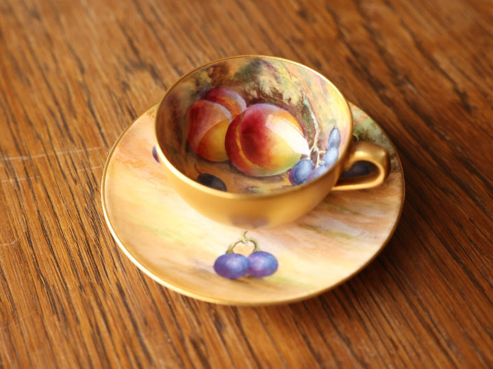 ロイヤルウースター フルーツ柄のカップ＆ソーサー イギリス 1926年頃