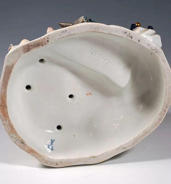 マイセン人形 フィギュリン「火の寓意像」 – アンティーク