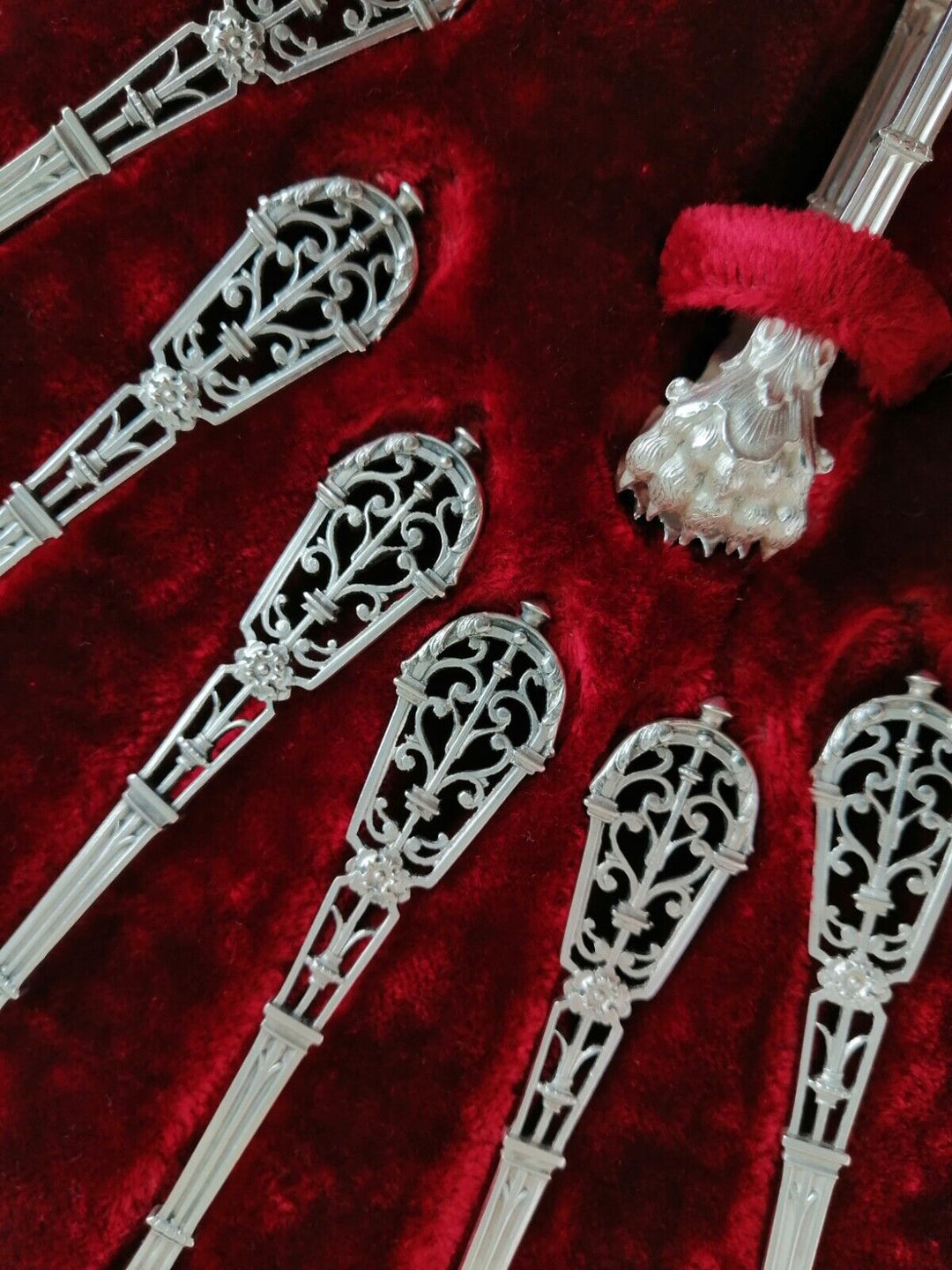 ピュイフォルカ フレンチ スターリングシルバー ゴシックルネッサンス フラットウェアセット