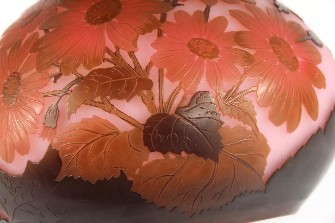 エミールガレ サイネリアの花が描かれた花瓶
