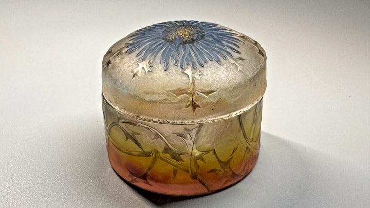 ドーム兄弟（ドームナンシー） アザミの花が描かれた小物入れ クリスティーズのお品