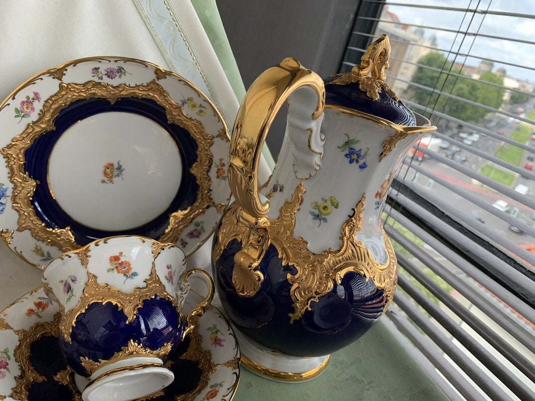 マイセン食器 Bフォーム　コバルトブルーに小花とグランツゴールドモデル　コーヒーセット