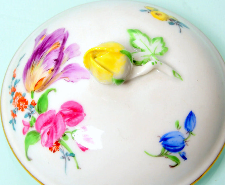 マイセン食器 ３つ花が描かれたティーセット（6人用）
