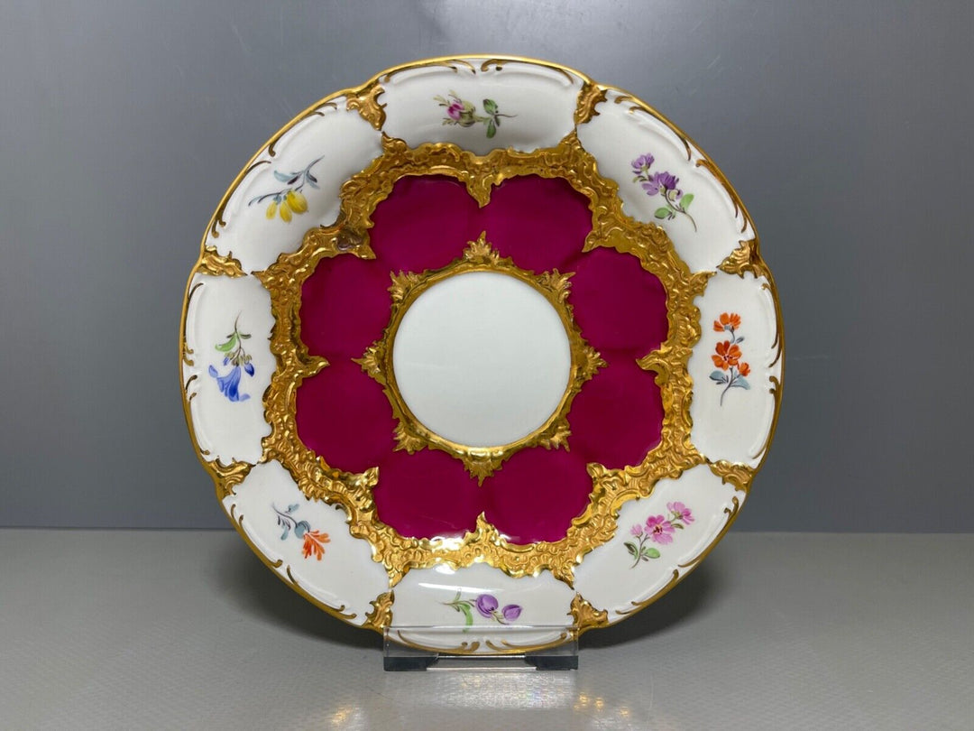 マイセン　Bフォーム　ワインレッドカップ＆ソーサー＆プレートセット　２級品