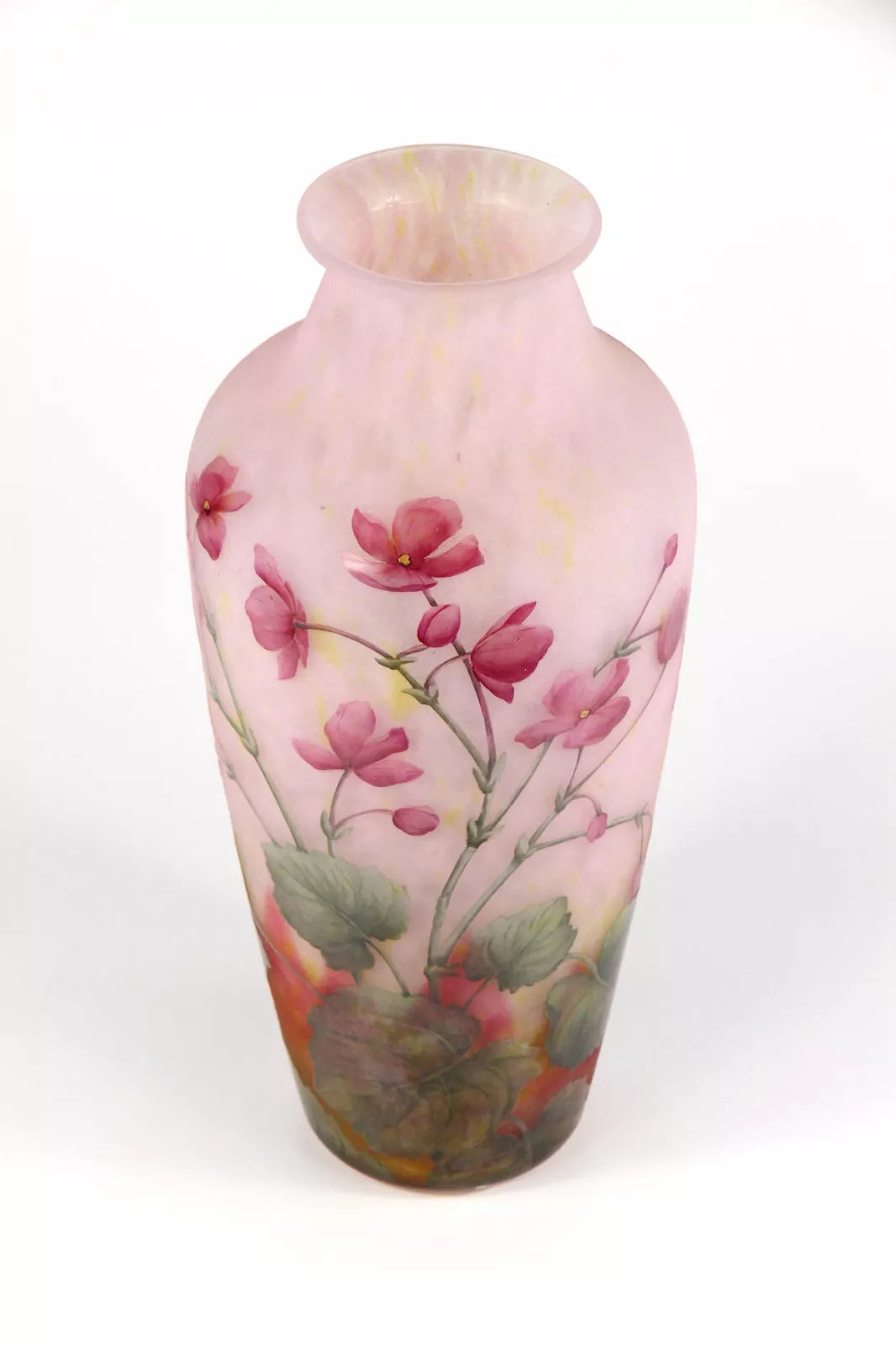 ドーム兄弟（ドームナンシー）ゼラニウムの花が描かれた花瓶