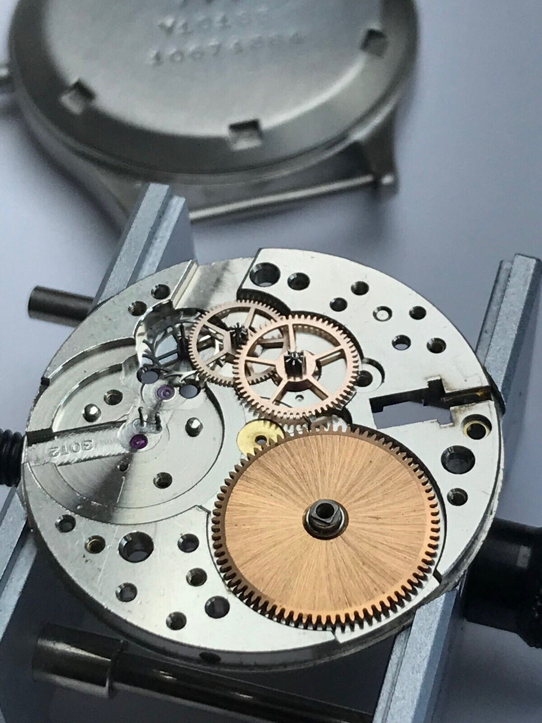 オメガ WW2 ダーティーダースウォッチ cal.30T2  希少な「VB」文字盤