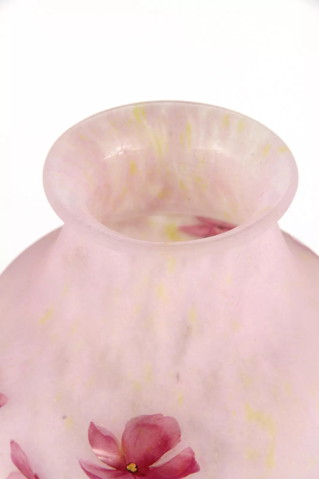 ドーム兄弟（ドームナンシー）ゼラニウムの花が描かれた花瓶