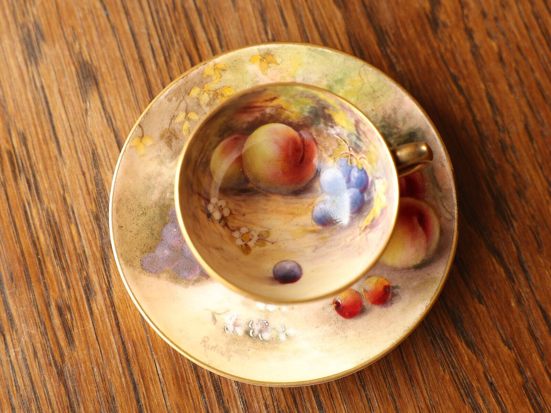 ロイヤルウースター  フルーツ柄のカップ＆ソーサー　イギリス製 1913年頃