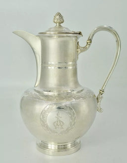 TOP刻印 純銀製ポット型容器(830 Silver)アンティーク工芸品 TOP刻印 純銀製ポット型容器(830 Silver)アンティーク工芸品