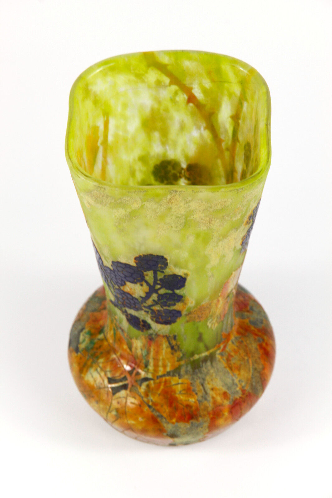 ドーム兄弟（ドームナンシー）ブラックベリーが描かれた花瓶 アール