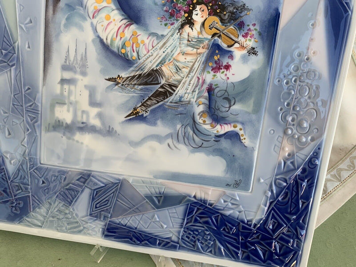 マイセン ドラゴンとバイオリン奏者の大絵皿（陶版画） ハインツ・ヴェルナー