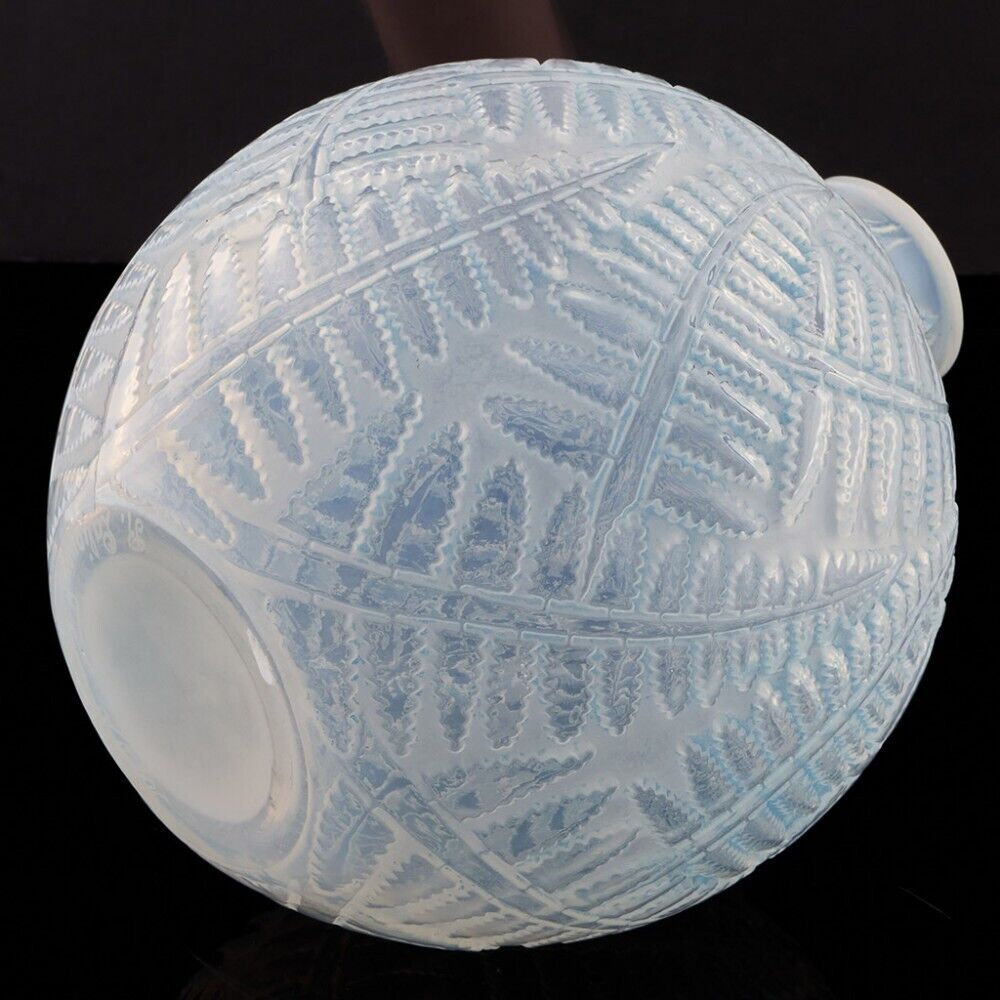 ルネ・ラリック エスパリオン 花瓶 1927年デザイン