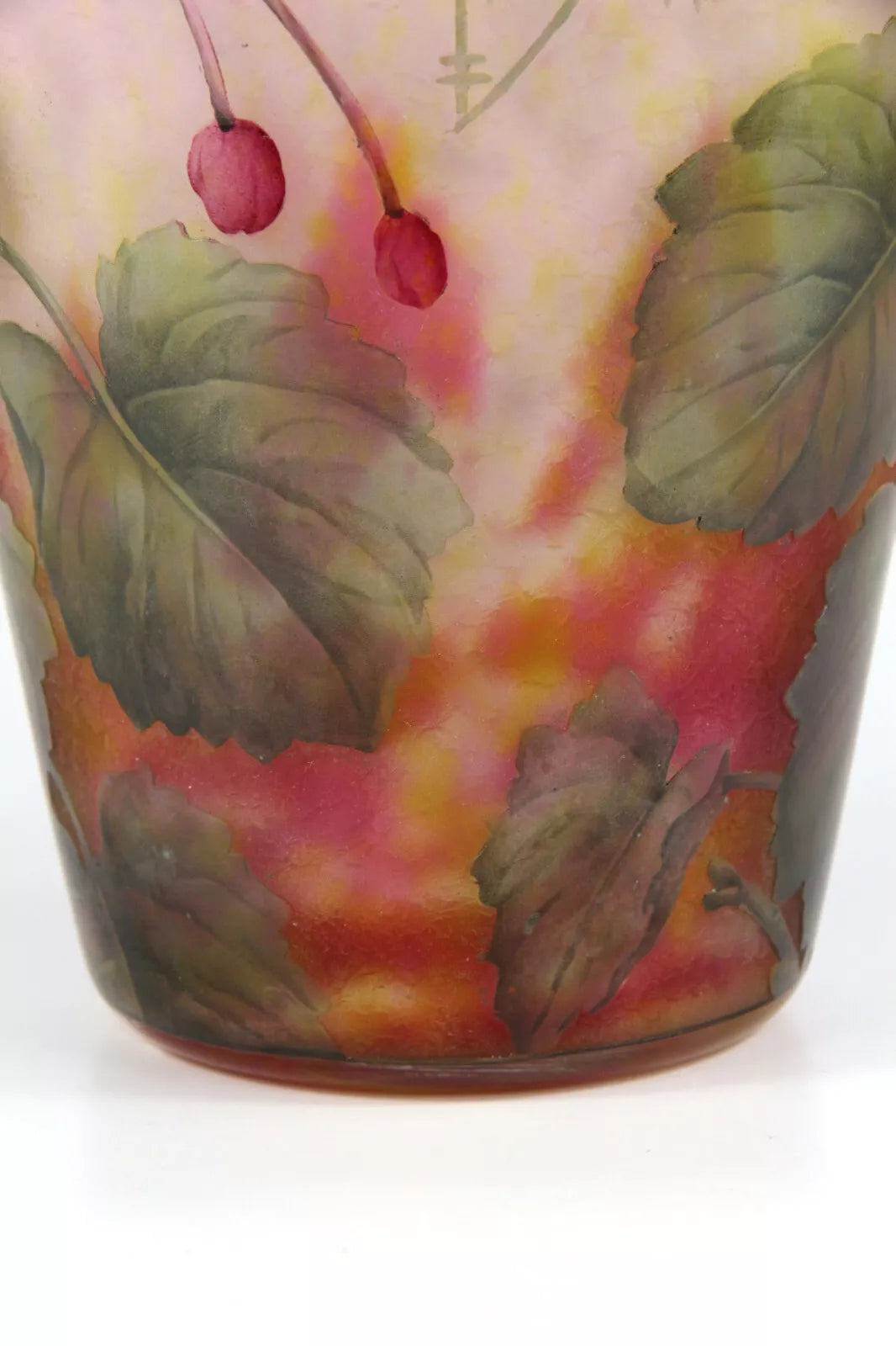 ドーム兄弟（ドームナンシー）ゼラニウムの花が描かれた花瓶