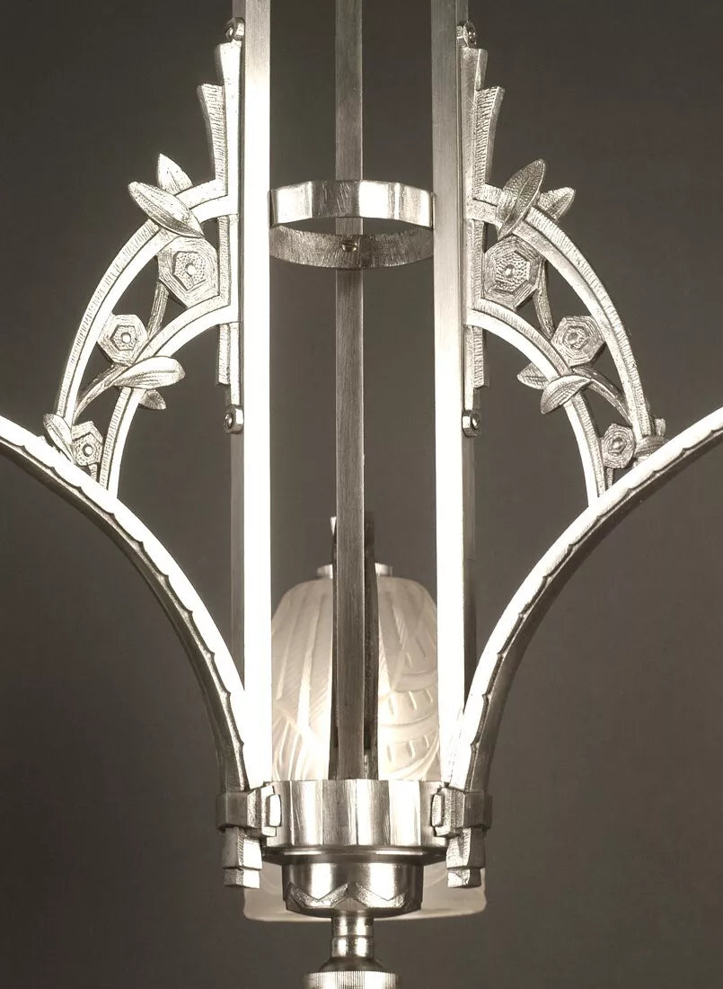 メネディー / シュナイダー 銀青銅 & プレスガラス製 シャンデリア