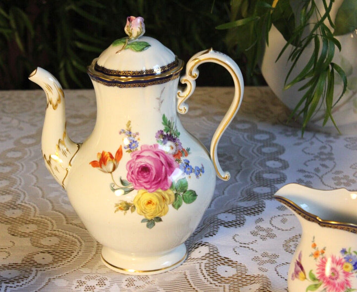 マイセン食器 Aカンテ フラワーブーケのコーヒーカップセット 4人用 １級品