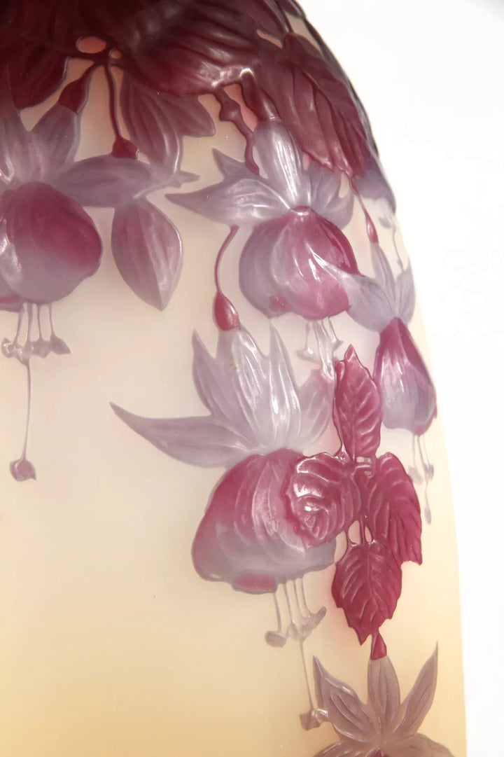 エミールガレ フクシアの花が描かれたスフレ技法の花瓶