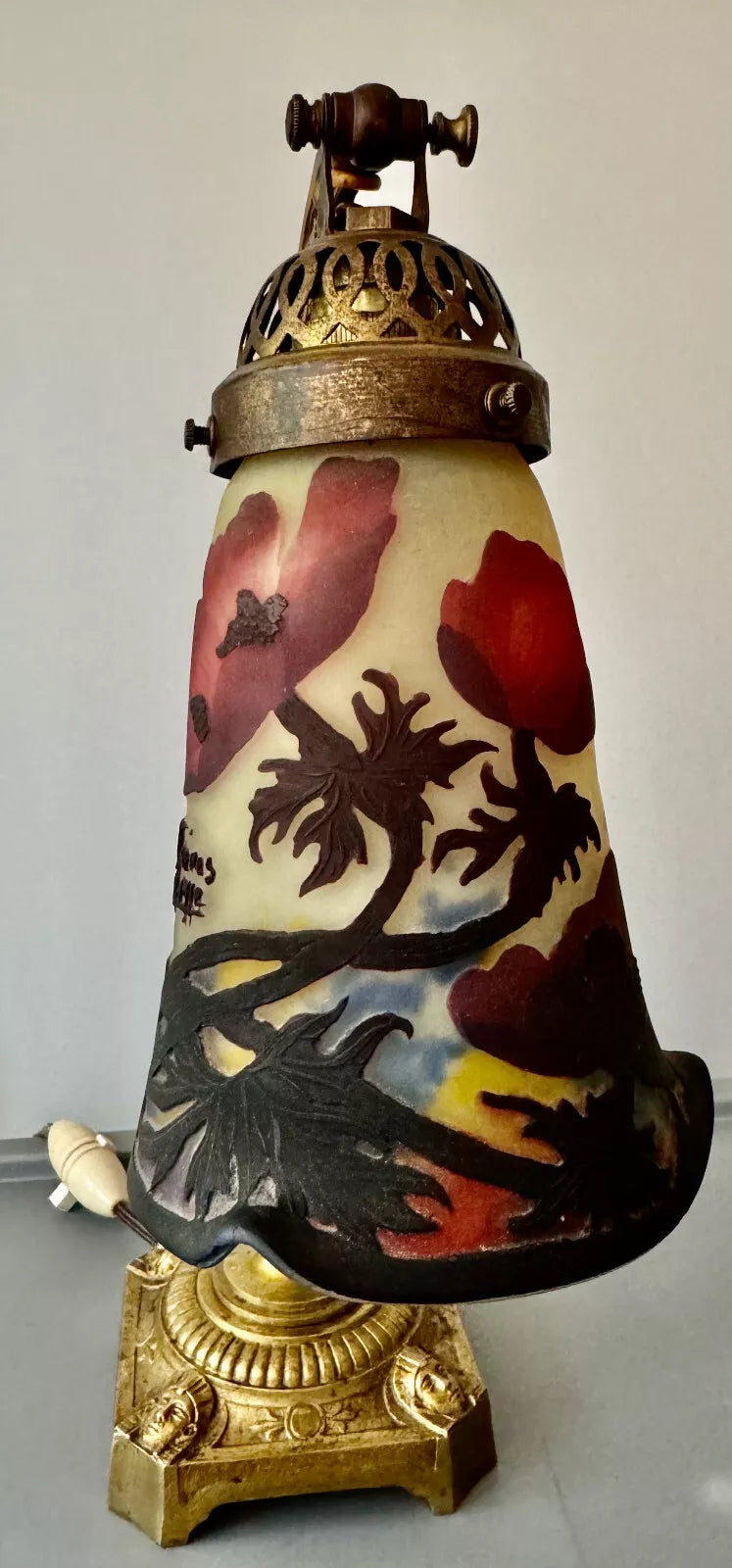 ミューラー兄弟 アネモネの花のアンティークテーブルランプ