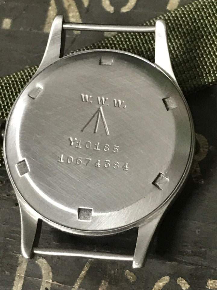 オメガ WW2 ダーティーダースウォッチ cal.30T2  希少な「VB」文字盤