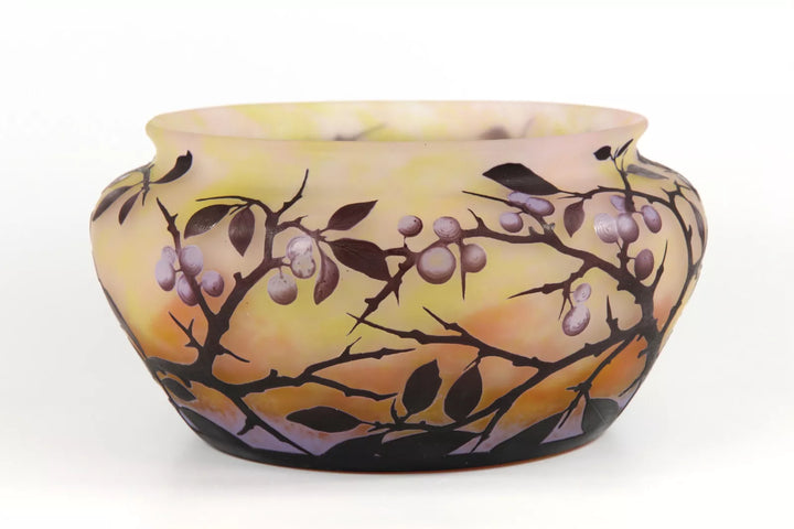 ドーム兄弟（ドームナンシー）スモモの実が描かれた鉢型の花瓶