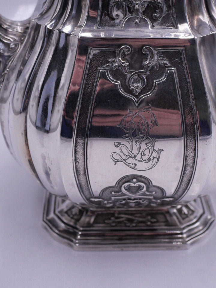 ピュイフォルカ純銀 スターリングシルバーのコーヒーポット  ゴシック様式