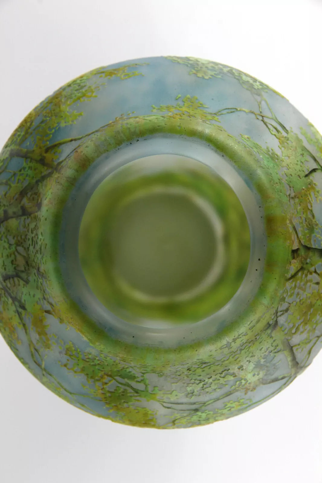 ドーム兄弟（ドームナンシー）山脈と川の風景が描かれた花瓶