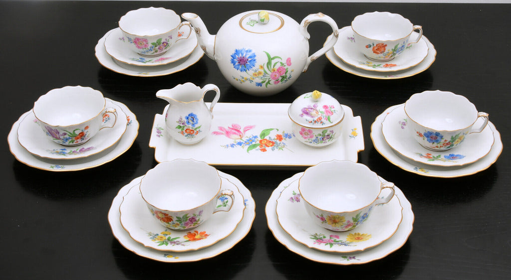 マイセン】花文レリーフ陶板画 マイセン】花文レリーフ陶板画 マイセン