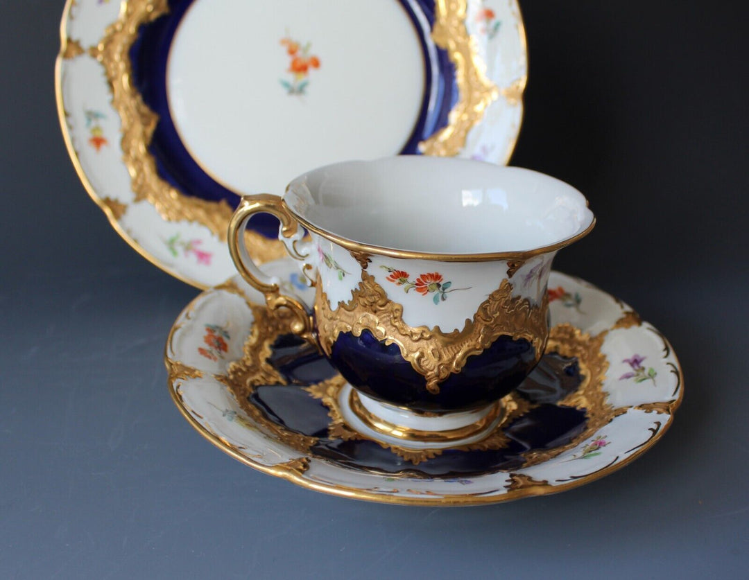 マイセン Bフォーム ネイビーカップ＆ソーサー＆プレートセット 2