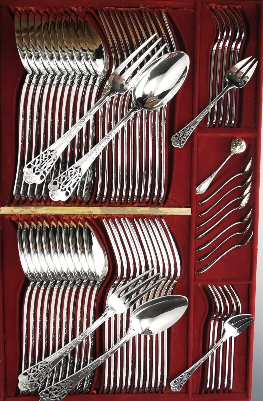 ピュイフォルカ シルバー テーブルフォーク6本 フェール・ド・ランス モデル