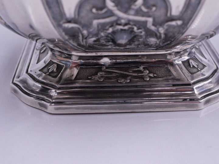 ピュイフォルカ純銀 スターリングシルバーのコーヒーポット  ゴシック様式