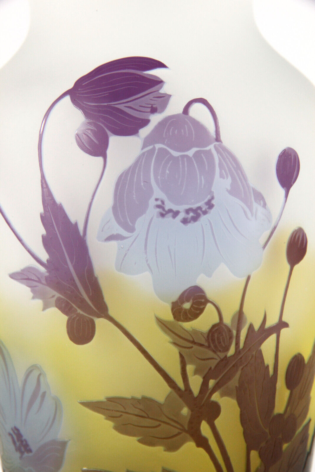 エミールガレ　カモミールの花の花瓶