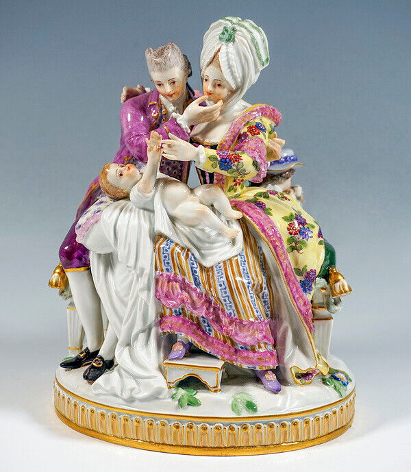 マイセン人形「フィギュア」風俗画シリーズ 幸せな家族 – アンティーク