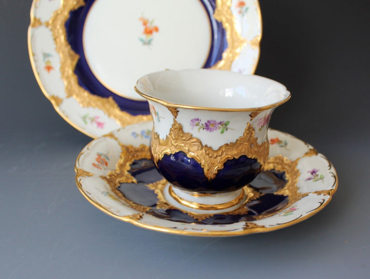 マイセン　Bフォーム　ネイビーカップ＆ソーサー＆プレートセット　２