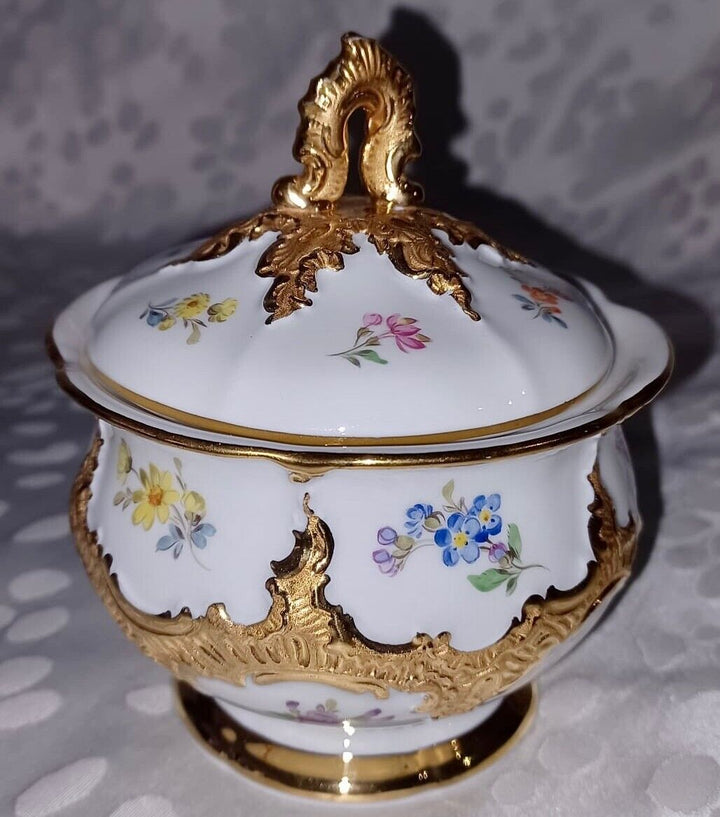 マイセン　Bフォーム食器セット  華麗な花が描かれたコーヒーセット 21点 ホワイト 1934年頃
