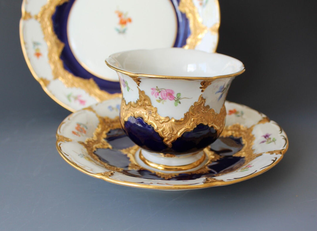 マイセン　Bフォーム　ネイビーカップ＆ソーサー＆プレートセット　２