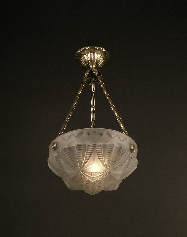 銀色の真鍮と型押しガラスのアールデコ調吊りランプ