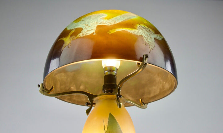 エミールガレ 「カモメと帆船」のアールヌーボー時代のアンティークテーブルランプ 1910年頃の作品