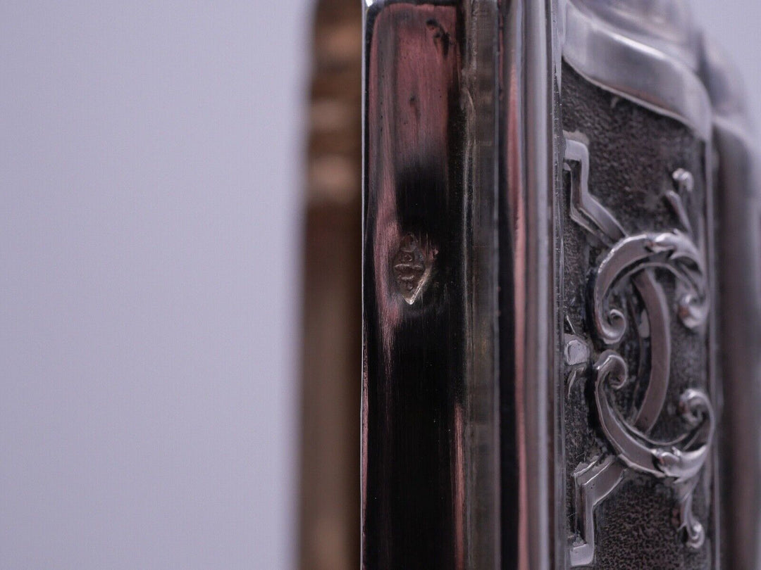 ピュイフォルカ純銀 スターリングシルバーのコーヒーポット  ゴシック様式