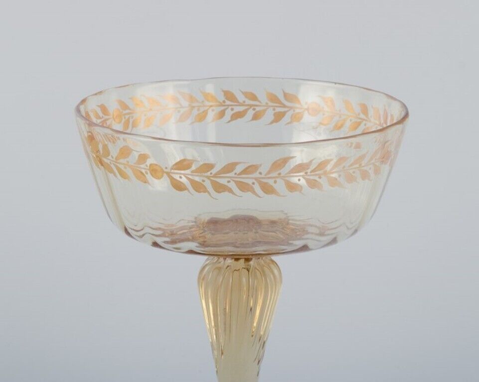 エミール・ガレ 初期作品　クリスタルグラス製シャンパンカップ2個、1870-1880年代