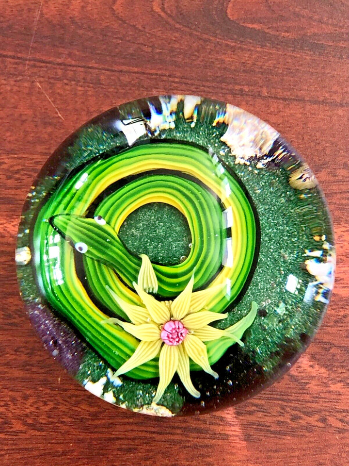 ヴィンテージ バカラ 緑ヘビのペーパーウェイト  1970年