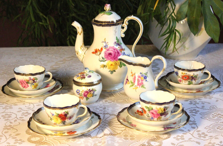 Meissenマイセン/※1級品 Ａカンテ 金彩フラワー エッグスタンド　B Meissen マイセン/※1級品 Aカンテ 金彩フラワー エッグスタンド