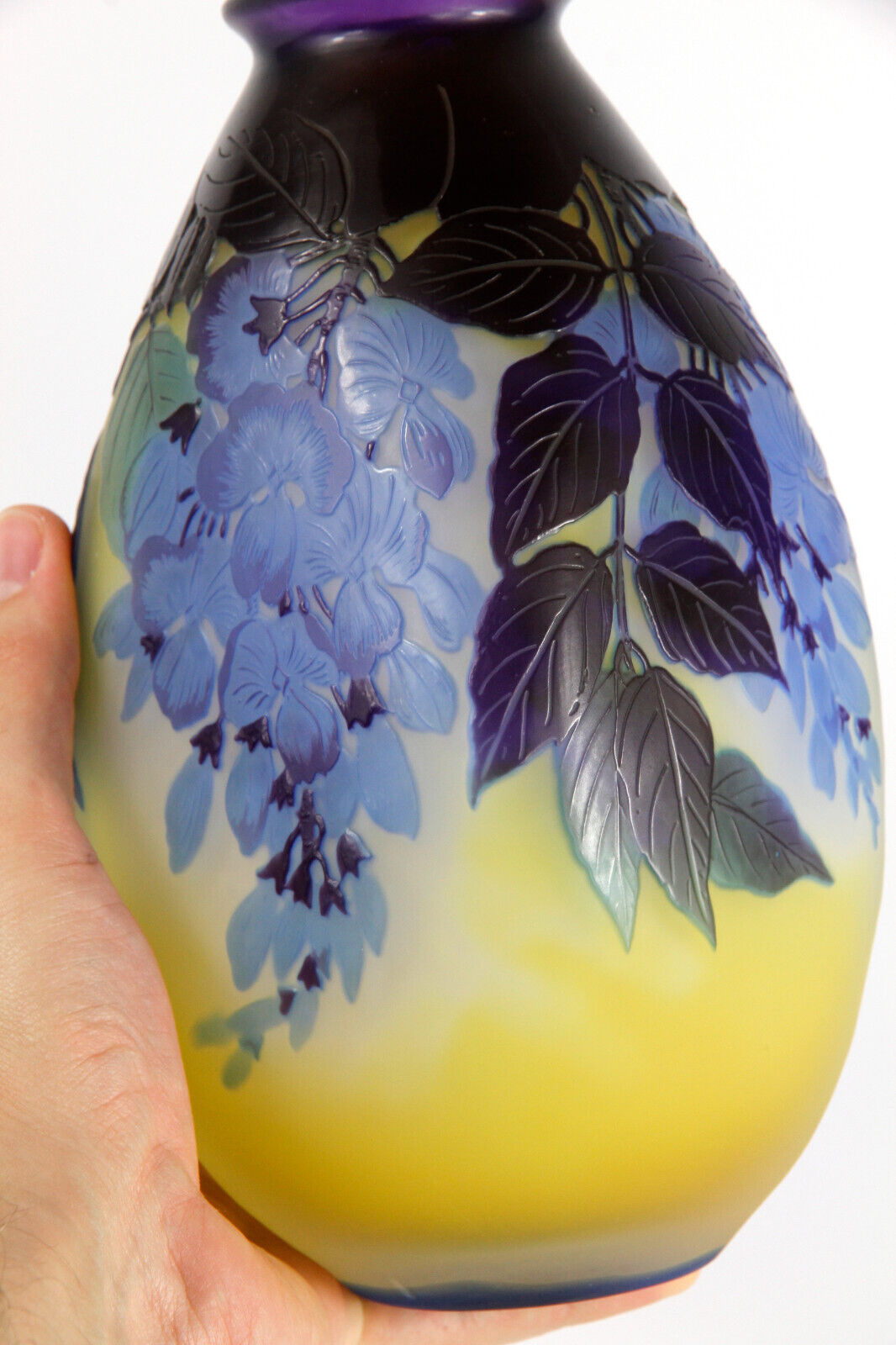 エミールガレ 藤の花が描かれた花瓶 アールヌーボー 1925年頃の作品