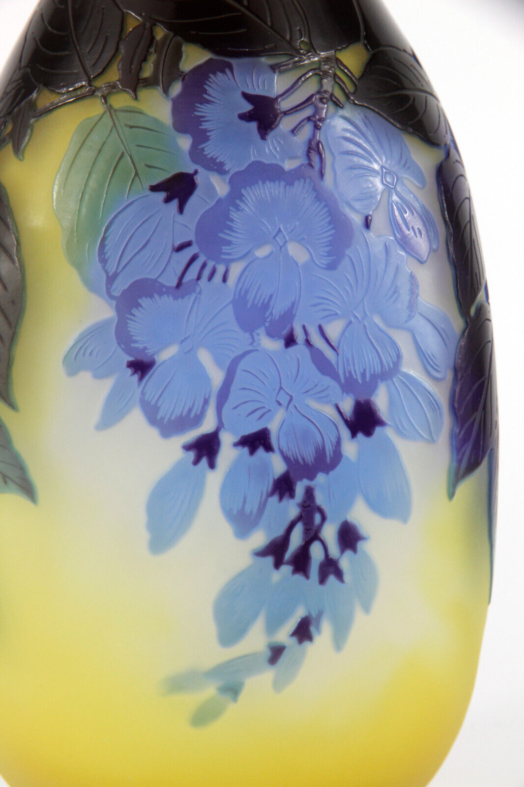 エミールガレ 藤の花が描かれた花瓶 アールヌーボー 1925年頃の作品