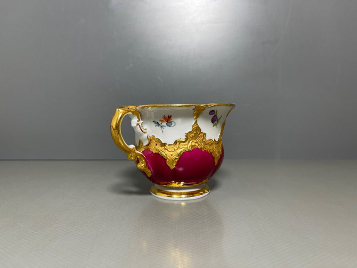 マイセン　Bフォーム　ワインレッドカップ＆ソーサー＆プレートセット　２級品