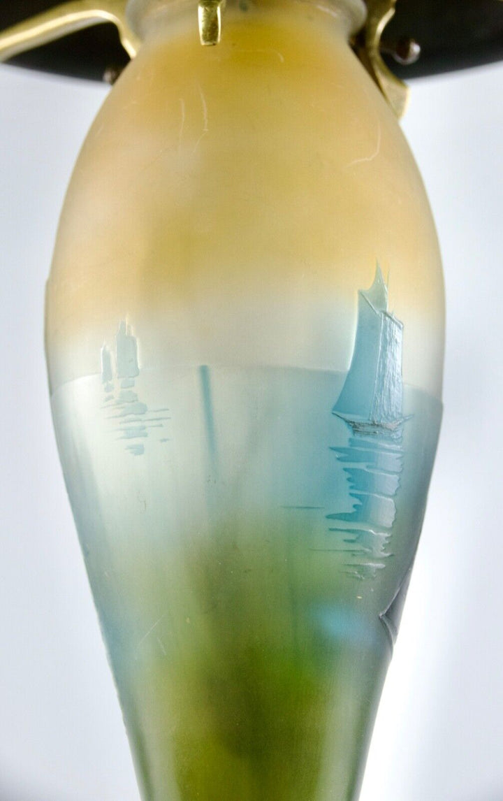 エミールガレ 「カモメと帆船」のアールヌーボー時代のアンティークテーブルランプ 1910年頃の作品