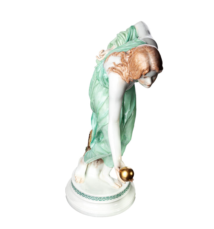 マイセン人形 ボール遊びをする女性 W.ショット作 １級品 1897-1924