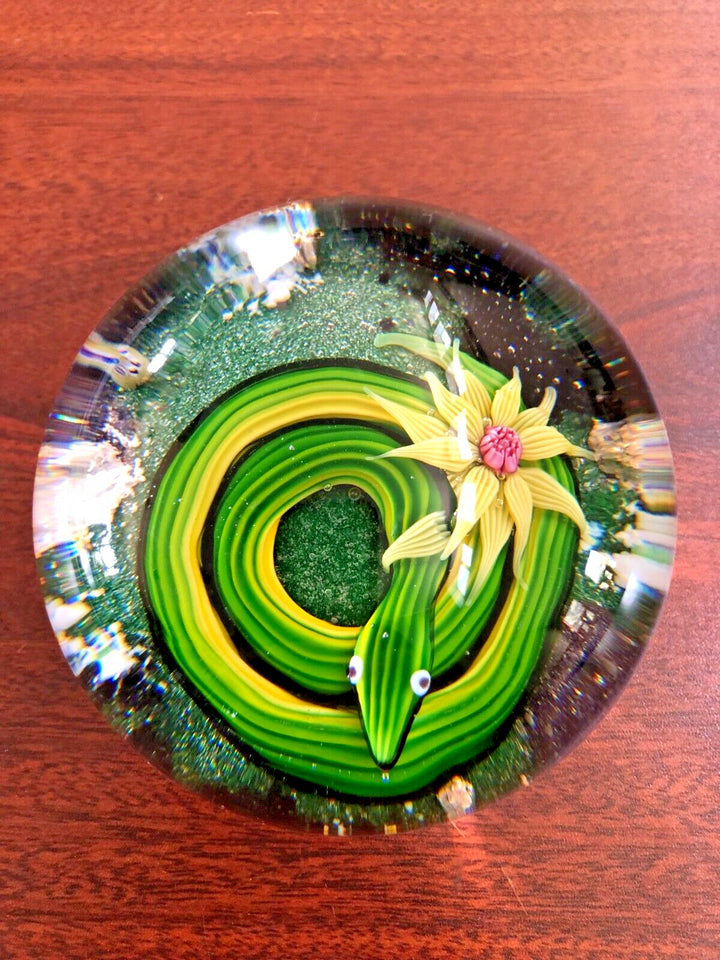 ヴィンテージ バカラ 緑ヘビのペーパーウェイト  1970年